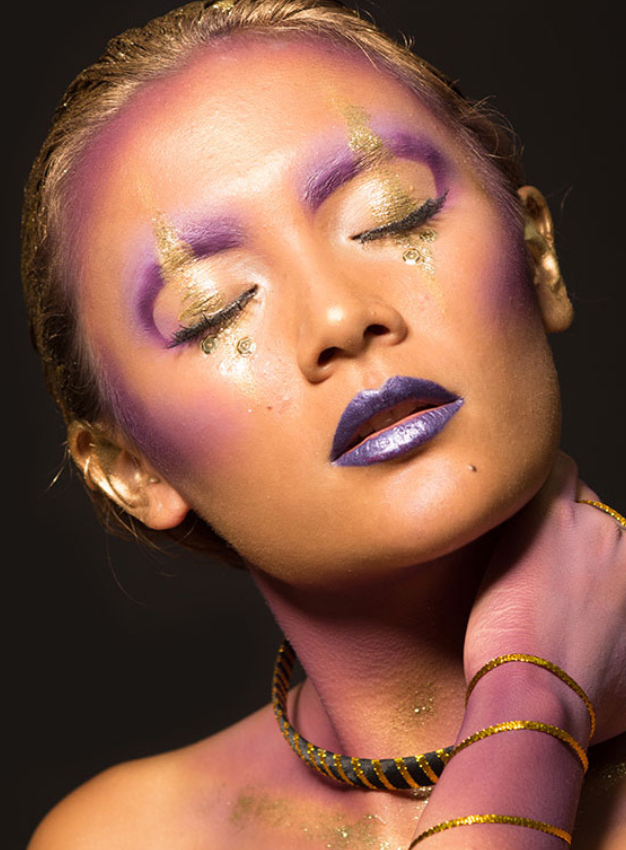 Profesionales, escuela de maquillaje, alegria